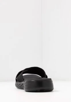 On-The-Go 600 - Outdoorsandalen - Black 11 On-The-Go 600 - Outdoorsandalen - Black -Zalando 20eb21aa16904a4caf6f5f707a73880a