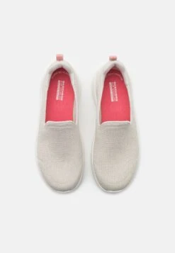 Go Walk Flex Slip On - Sportieve Wandelschoenen - Natural -Zalando 3ad9de4b018344aa98a2a341ce675f72