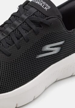 Go Walk Flex Slip In - Sportieve Wandelschoenen - Black/White -Zalando 5dedb877470a4af19054601e31372c32