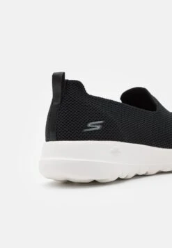 Go Walk Trainers - Sportieve Wandelschoenen - Black/White 13 Go Walk Trainers - Sportieve Wandelschoenen - Black/White -Zalando 90a597544a3d48a6806de241b841e9de