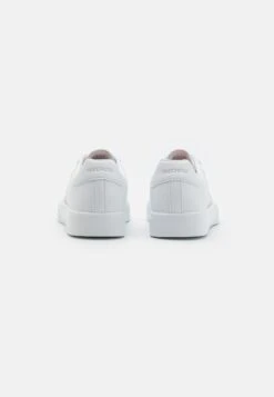 Eden- Sneakers Laag - White 9 Eden- Sneakers Laag - White -Zalando 969094ca20f54188bdd884589e714407