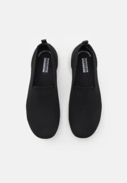 Go Walk Trainers - Sportieve Wandelschoenen - Black/White 11 Go Walk Trainers - Sportieve Wandelschoenen - Black/White -Zalando b1f3c30a8441481da6842a64a37b768c