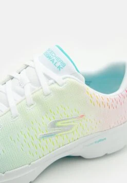 Go Walk 6 Bungee Lace Up - Sportieve Wandelschoenen - White/Multicolor 13 Go Walk 6 Bungee Lace Up - Sportieve Wandelschoenen - White/Multicolor -Zalando bcea6164fe5543abb0780032196d8ca0