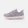 Go Run Consistent Lace Up - Hardloopschoenen Neutraal - Gray/Lavender 2 Go Run Consistent Lace Up - Hardloopschoenen Neutraal - Gray/Lavender -Zalando d31679c342d14112b9c2b3e74abc8ed1