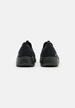 Go Walk Arch Fit Stretch Slip On - Sportieve Wandelschoenen - Black 10 Go Walk Arch Fit Stretch Slip On - Sportieve Wandelschoenen - Black -Zalando dc705e3a90cf4c5cb3547754dfca39e5