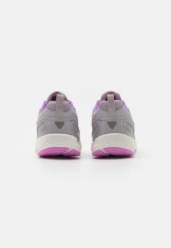 Go Run Consistent Lace Up - Hardloopschoenen Neutraal - Gray/Lavender 10 Go Run Consistent Lace Up - Hardloopschoenen Neutraal - Gray/Lavender -Zalando de4044562f90474ba4e86f1ed376ade5